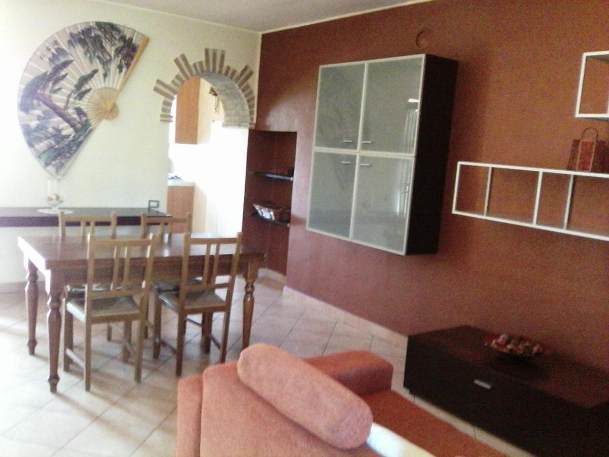 Appartamento In Collina "La Perla" ริปาร์เบลลา ภายนอก รูปภาพ